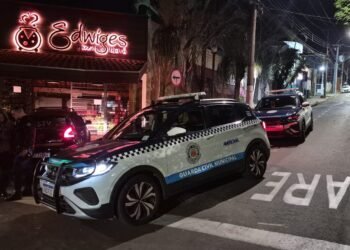 Homem é preso após furtar celular e bombons em pizzaria de Americana