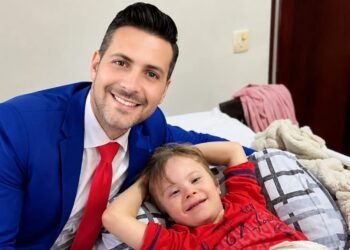 Repórter do povo consegue, com ajuda dos leitores, ambulância para levar o pequeno lorenzo a SP